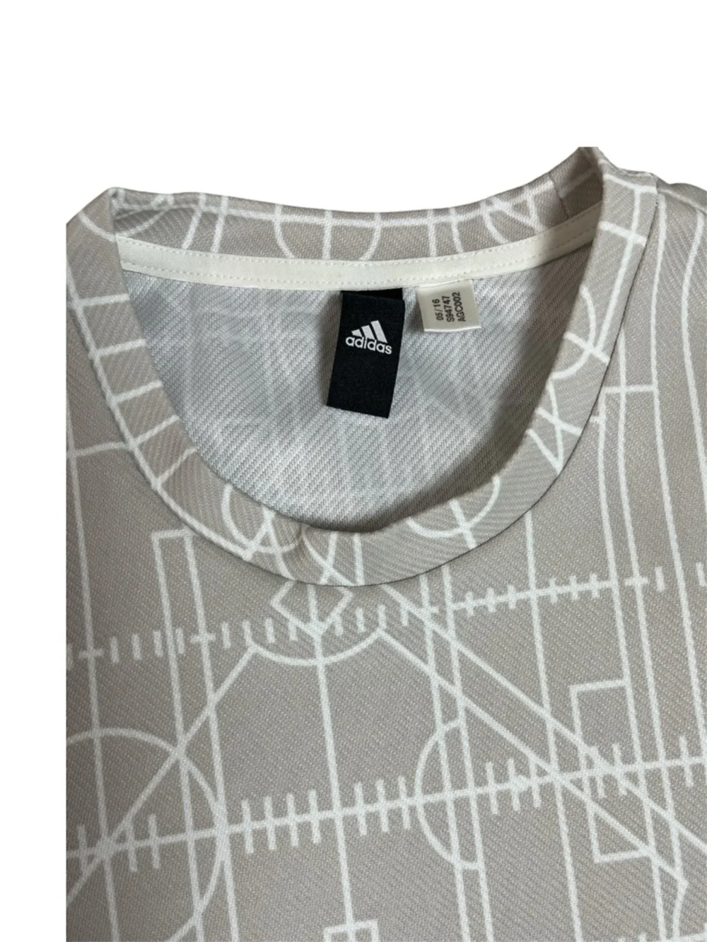 ADIDAS Performance Graphic DNA Tee Geometric Field Print Grey Men’s L